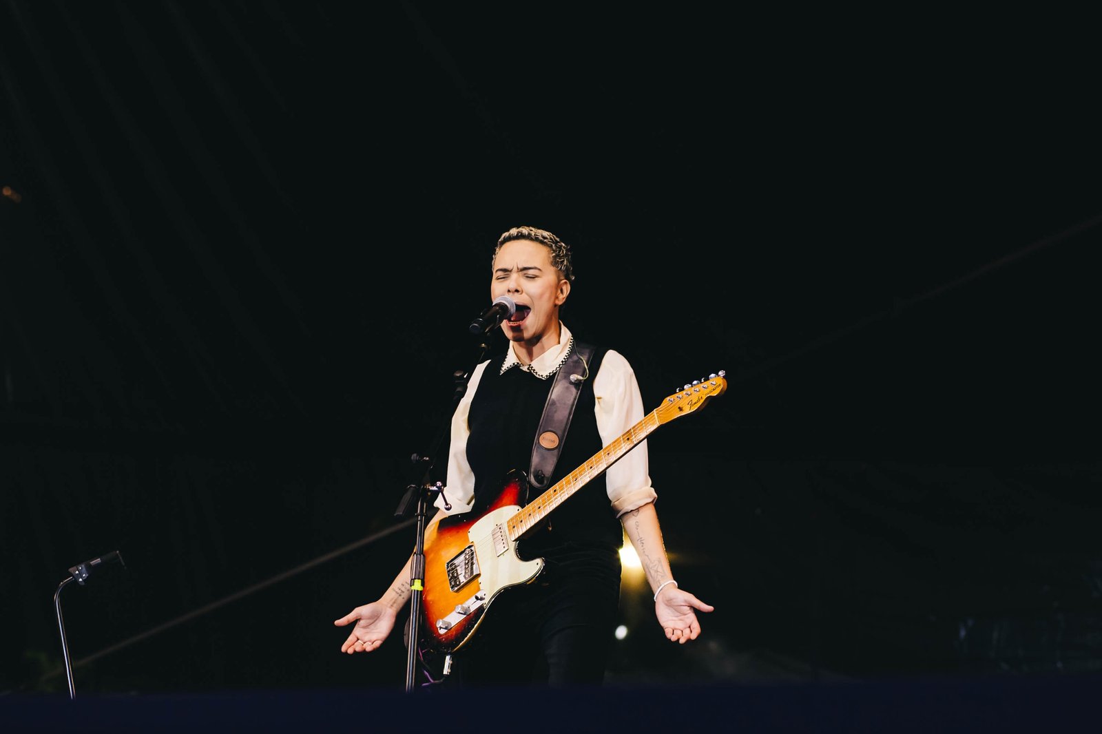 WhatsApp Image 2025-11-15 at 21.10.01 (2)